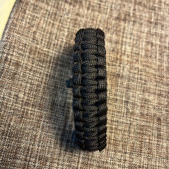 5292-HTT Paracord Bracelet Waterproof Outdoor Adjustable Survival-Black Color - Picture 12 of 14